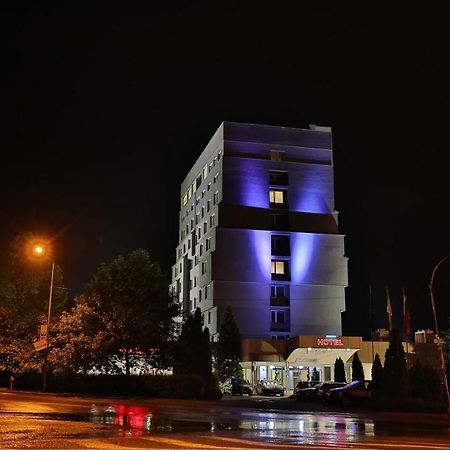 Terra Europe Brontes Hotel Targovishte  Exterior photo